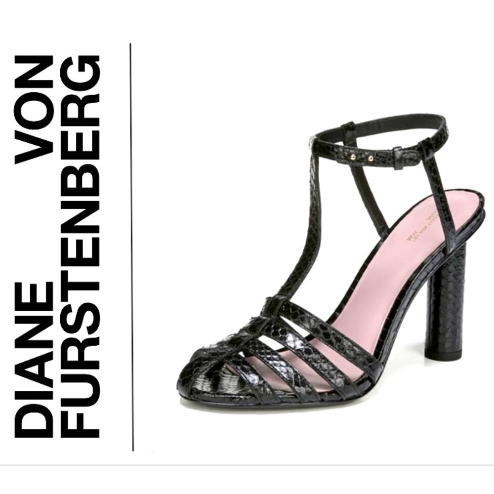 Diane von Furstenberg snakeskin sandal - Size: 8